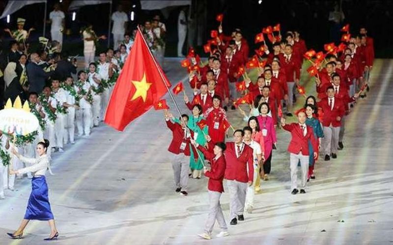 Nhìn gốc hay trông ngọn?