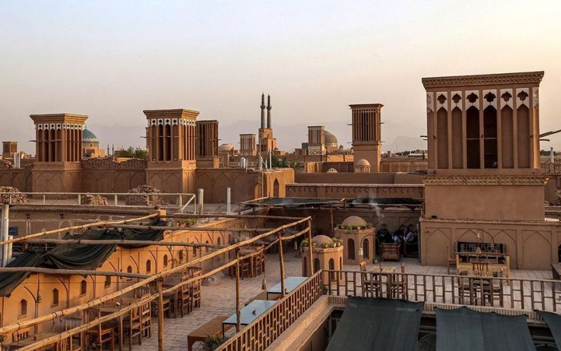 Những chiếc 'điều hòa' nghìn năm tuổi làm từ đất giữa lòng sa mạc