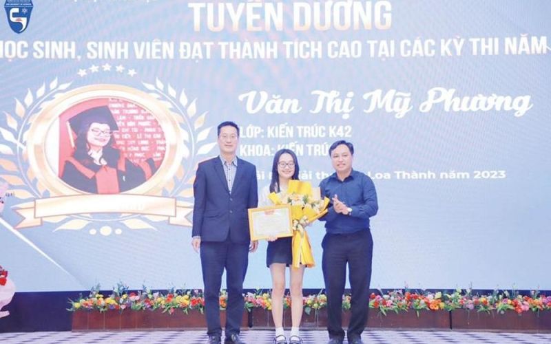Nữ sinh Huế đạt giải kiến trúc Loa Thành