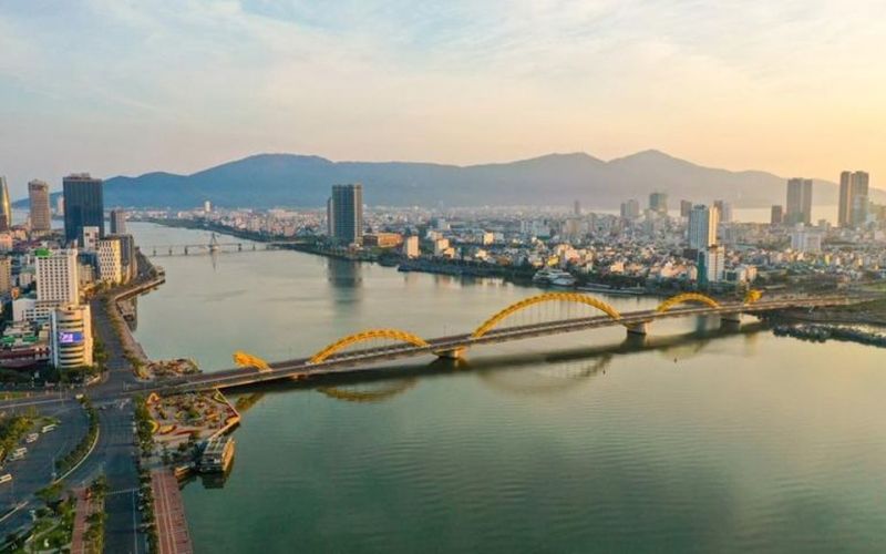 Phát triển không gian đô thị theo vùng đô thị đặc trưng và vùng sinh thái