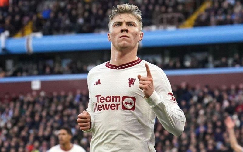 Real Madrid bỗng có hứng thú với 'bom tấn' của M.U