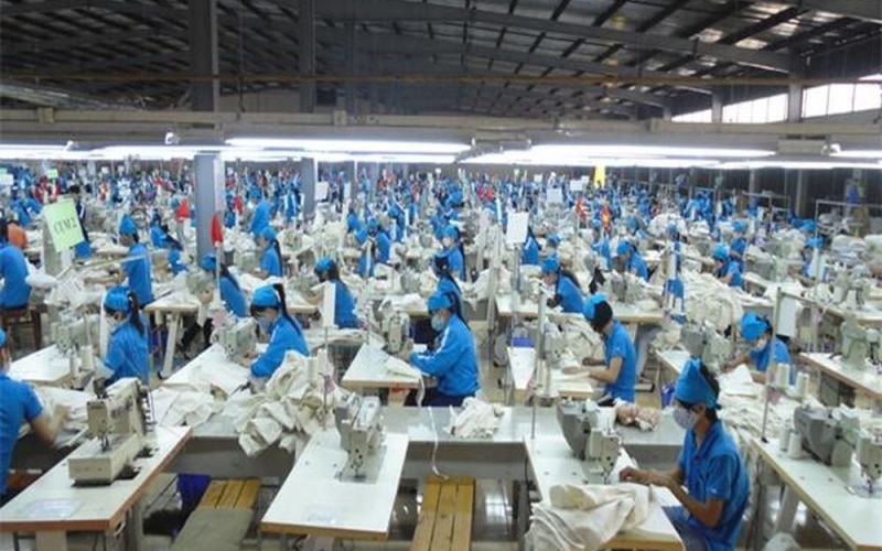 Sa thải người lao động trái pháp luật, chủ doanh nghiệp có thể bị phạt đến 200 triệu đồng?