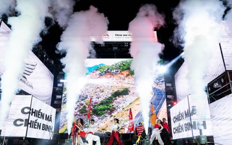 Sân khấu Thanks Day: Đấu trường của tài năng nghệ thuật