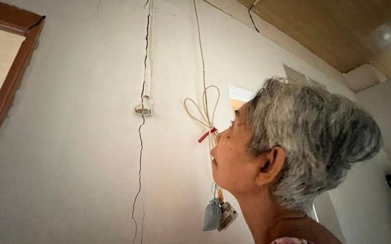 Sẽ hỗ trợ nhà dân bị nứt tường, sụt lún