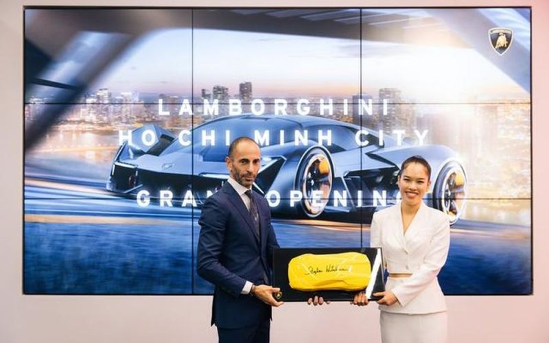 Showroom siêu xe Lamborghini Hồ Chí Minh chính thức vào hoạt động