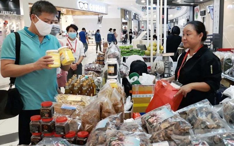 Sửa thuế thu nhập cá nhân để kích cầu tiêu dùng