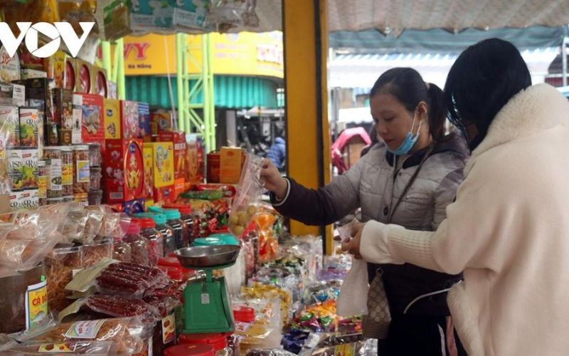 Sức mua hàng hóa Tết ở chợ truyền thống Đà Nẵng giảm so với mọi năm