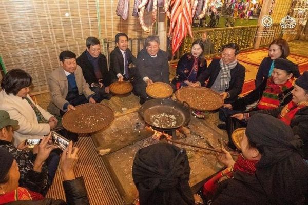 Tái hiện không gian văn hóa giữa lòng di sản