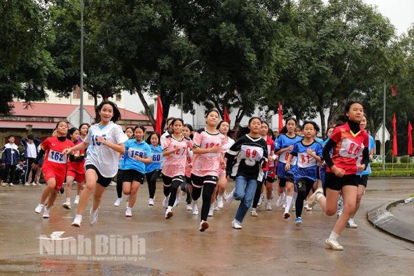 Thành phố Tam Điệp, huyện Yên Khánh phát động Tháng Hoạt động thể dục, thể thao
