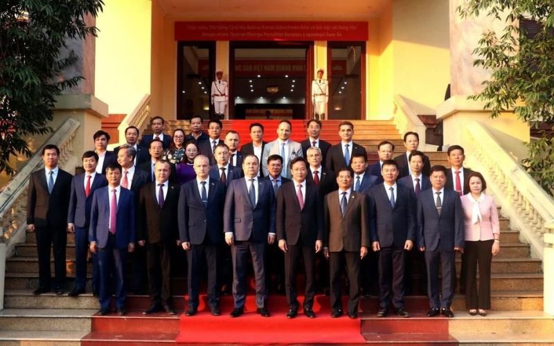 Thủ tướng Belarus Roman Golovchenko thăm và làm việc tại Hưng Yên