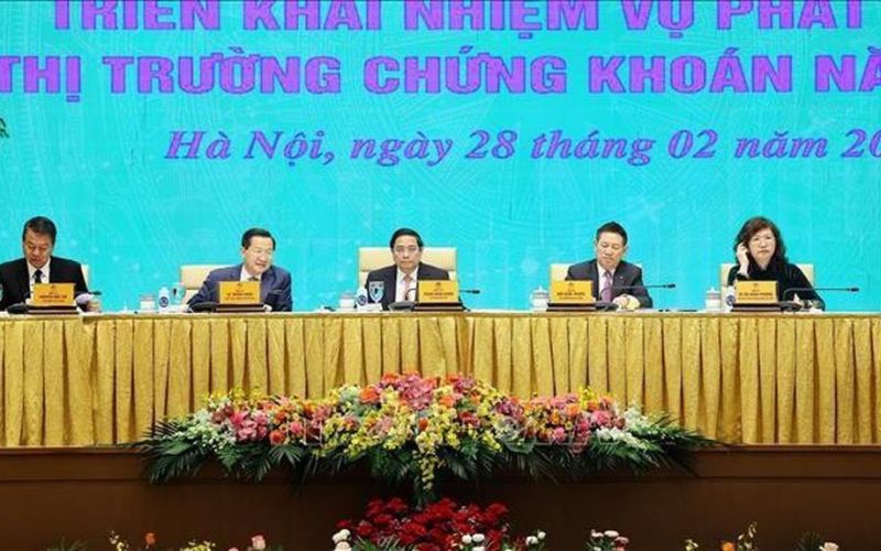 Thủ tướng Phạm Minh Chính: 'Chính phủ quyết tâm nâng hạng thị trường chứng khoán'