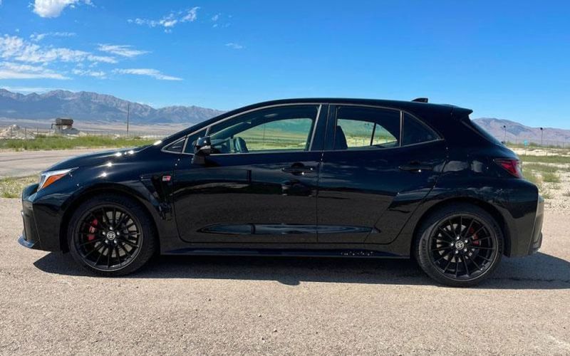 Top 10 xe hơi hộp số sàn tốt nhất thế giới: Honda Civic góp mặt