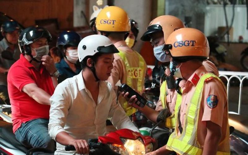 TP HCM: 10 ngày, hơn 1.600 trường hợp vi phạm nồng độ cồn