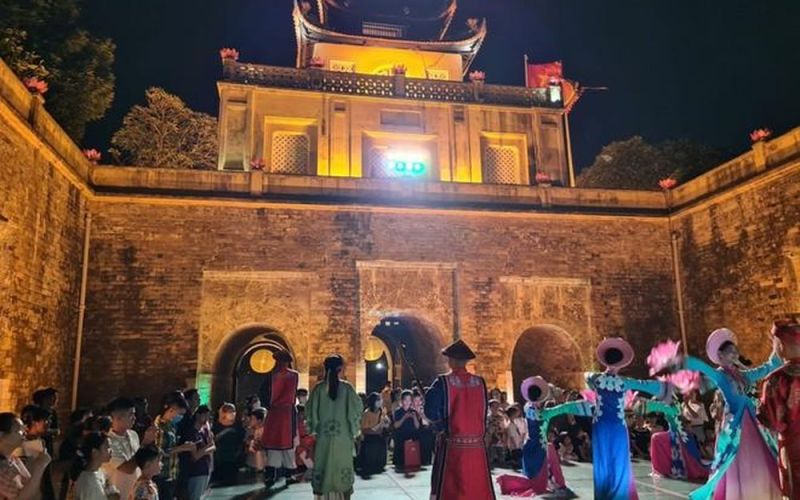 Trải nghiệm đêm Hà Nội 'phải thử' một lần trong đời