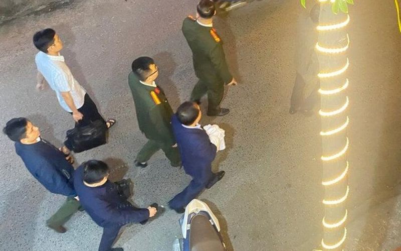 Trưởng chi cục thuế nhận gần 400 triệu để bảo kê 'trùm mua bán hóa đơn'