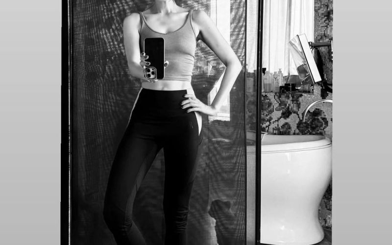 Tuổi 53 của hoa hậu 2 lần làm 'tiểu tam': Chồng tỷ phú chiều, tặng tiền tỷ/tháng