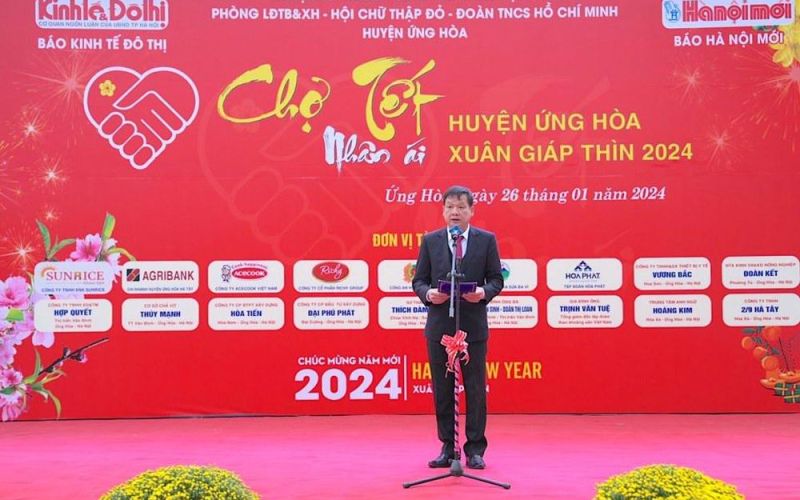 Ứng Hòa: 3.000 suất quà hỗ trợ người có hoàn cảnh khó khăn dịp Tết