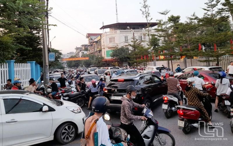 Văn hóa giao thông - Chuyện không mới, nhưng luôn 'nóng'