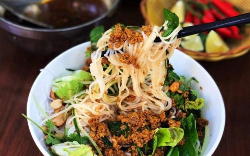 Về Bình Định thưởng thức bún rạm - đặc sản trứ danh, 'đi xa là nhớ' của đất võ
