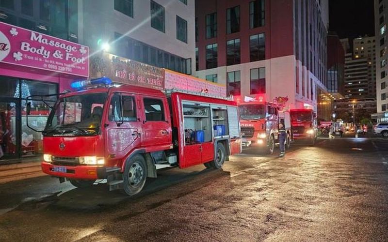 Video cháy tòa nhà Mường Thanh Viễn Triều