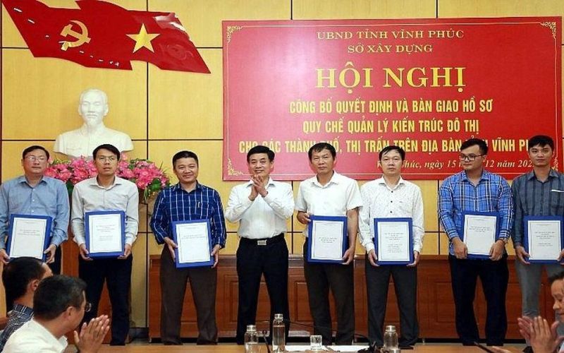 Vĩnh Phúc: Công bố và bàn giao quy chế quản lý kiến trúc đô thị cho các địa phương trên địa bàn tỉnh