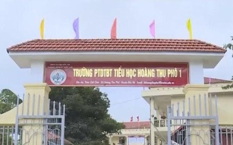 Vụ 11 học sinh ăn 2 gói mì tôm chan cơm: Chưa có kết luận