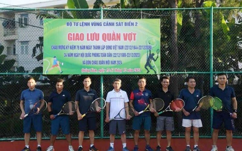 Vùng Cảnh sát biển 2 tổ chức nhiều hoạt động thể thao chào mừng Ngày hội Quốc phòng toàn dân