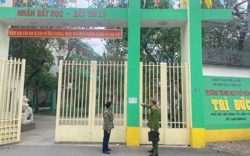 Xe ô tô đỗ qua đêm dưới lòng đường, 'miếng mồi ngon' của những kẻ trộm đêm