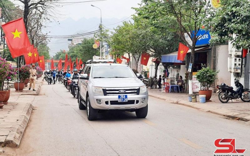 Yên Châu ra quân Năm an toàn giao thông 2024